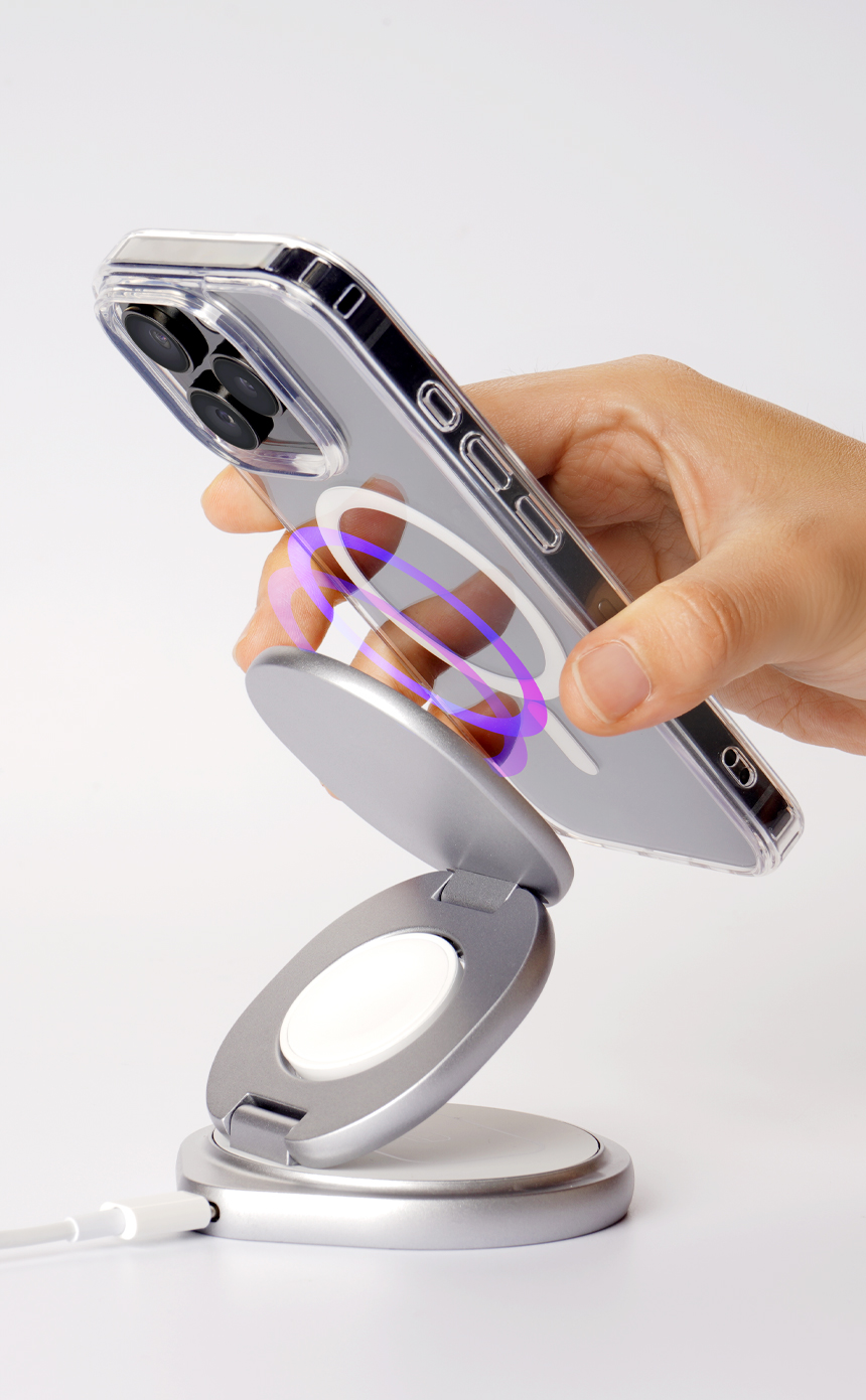 LABC-683IP16PM_MagSafe_Clear_Case_iPhone16_PM_04.jpg