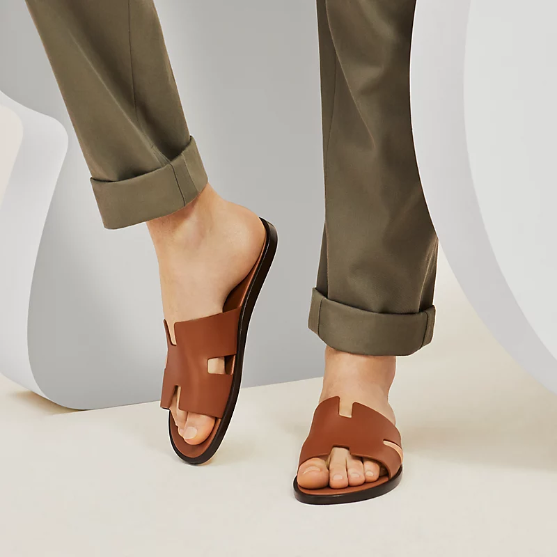 izmir-sandal - 041141ZH03-worn-2-0-0-800-800_b.jpg