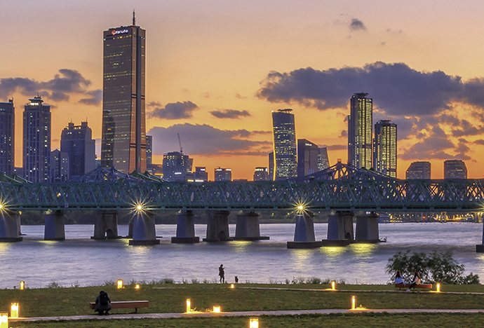 Baemin Han River delivery English guide 2026 - picnic at Yeouido Hangang Park Seoul