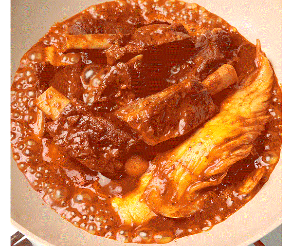 묵은지 돼지갈비찜 분할(국내산 버전)2.gif