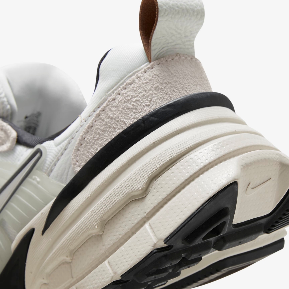 n_W+NIKE+V2K+RUN (7).jpg