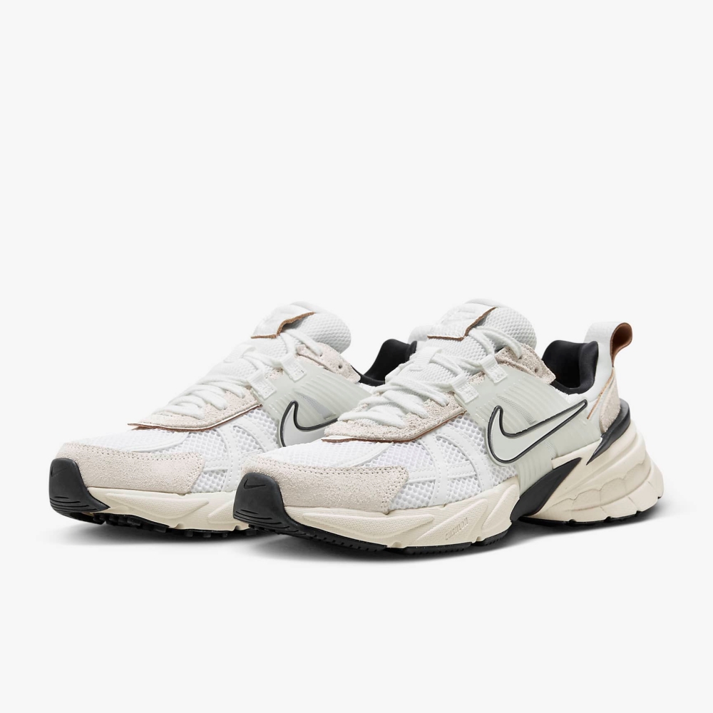 n_W+NIKE+V2K+RUN (4).jpg