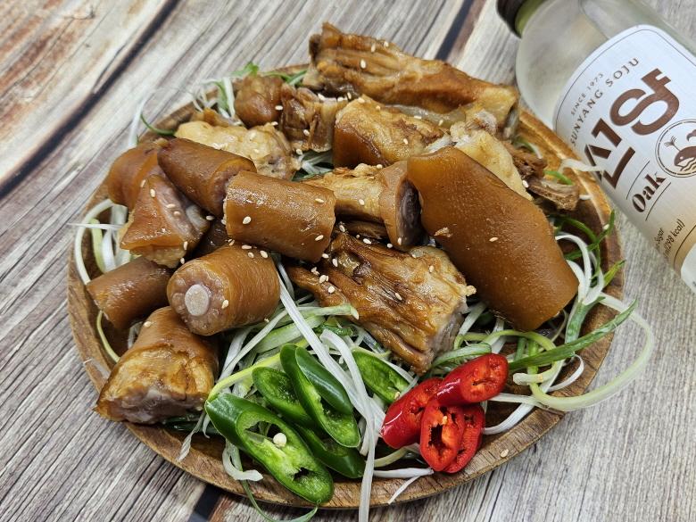 꼬리족발 300g 311.jpg
