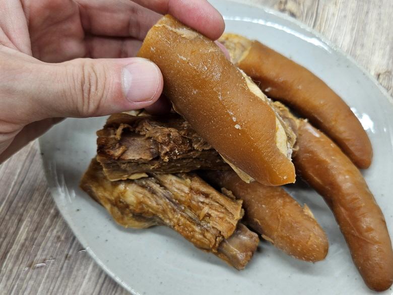 꼬리족발 300g 141.jpg