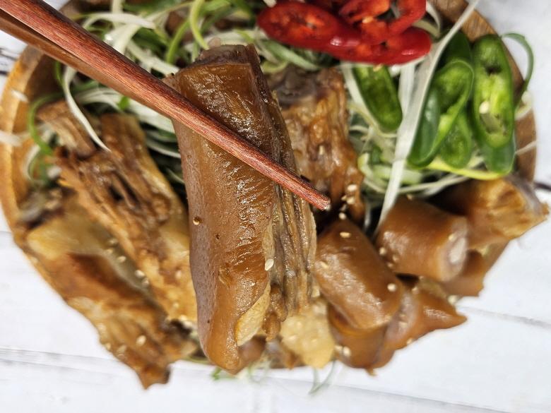 꼬리족발 300g 291.jpg